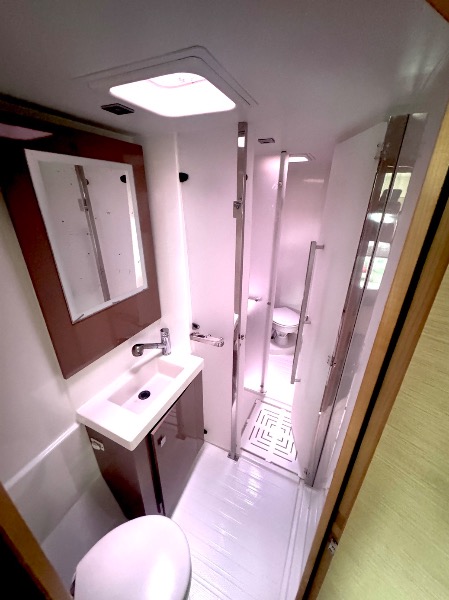 
								Grenada 2019 Fountaine Pajot Astrea 42 Quatuor USD full									